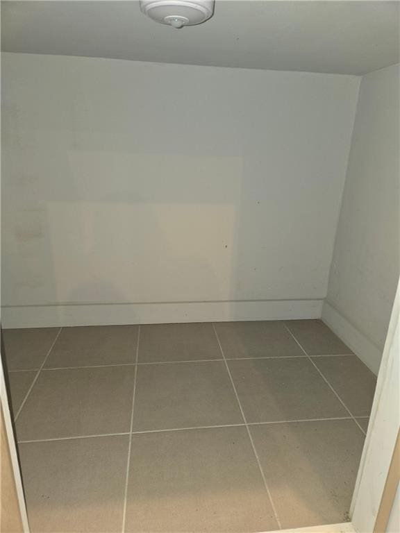 10748 N Hickory Ct, Kansas City, MO 64155 - photo 22