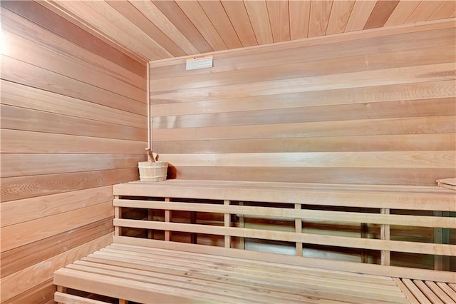 view of sauna / steam room