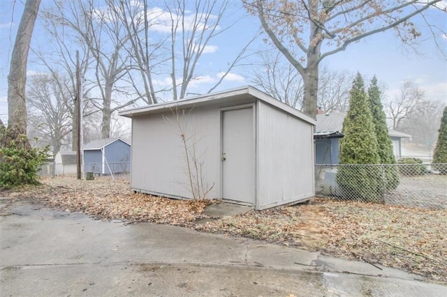 view of outbuilding