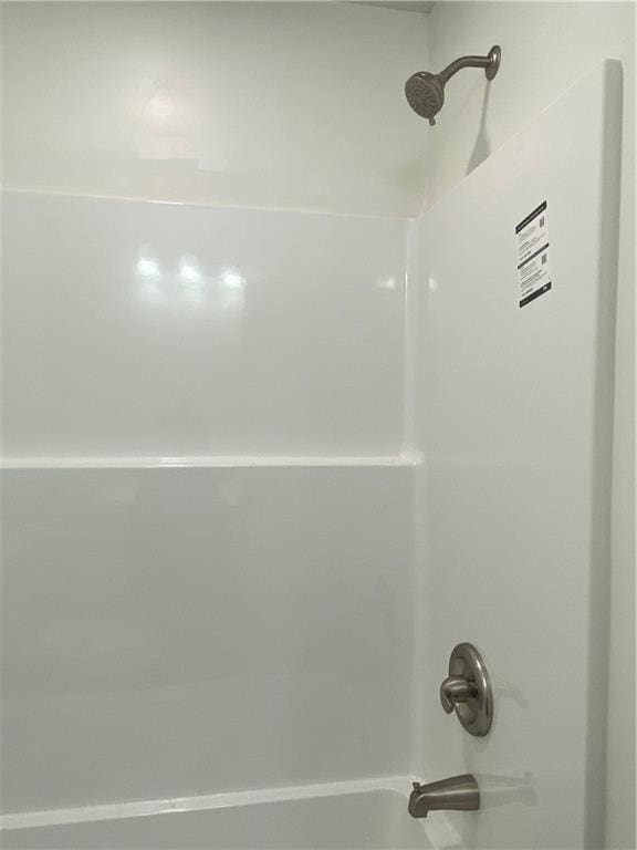 123 NW 171st Rd, Warrensburg, MO 64093 - full bath with bathtub / shower combination
