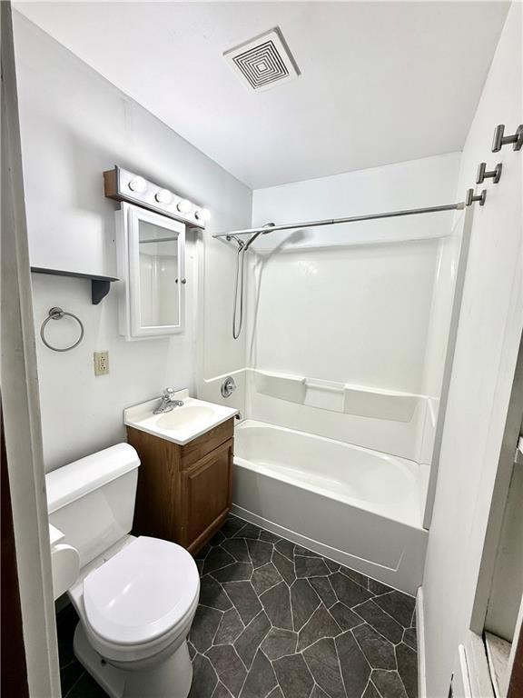 912 W 1st St, Maryville, MO 64468 - photo 10