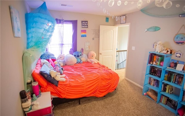 bedroom with carpet flooring