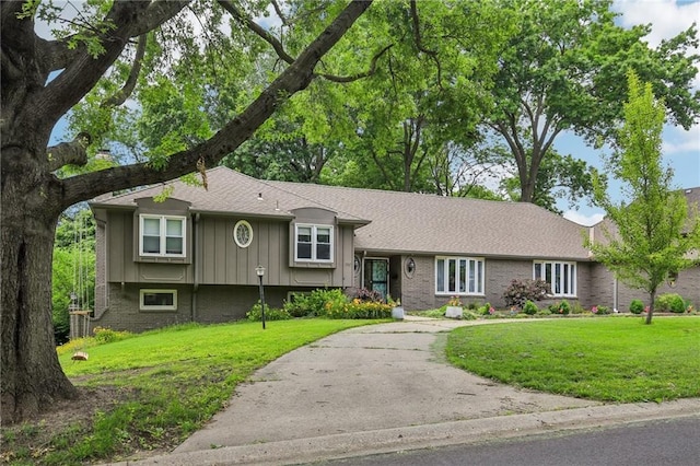 1110 W 113th St, Kansas City, MO 64114 - photo 2