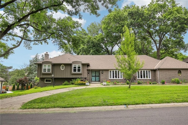 1110 W 113th St, Kansas City, MO 64114 - photo 1