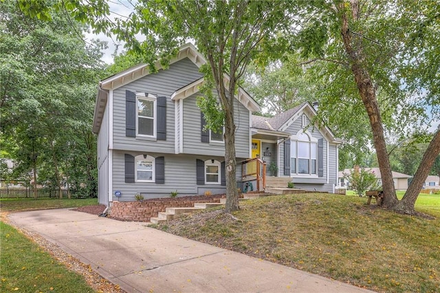 view of front of home with a front yard