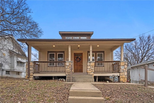 view of front of house featuring covered porch