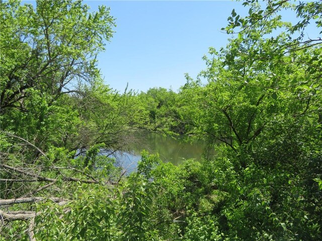3724 Newman Rd, Perry, KS 66073