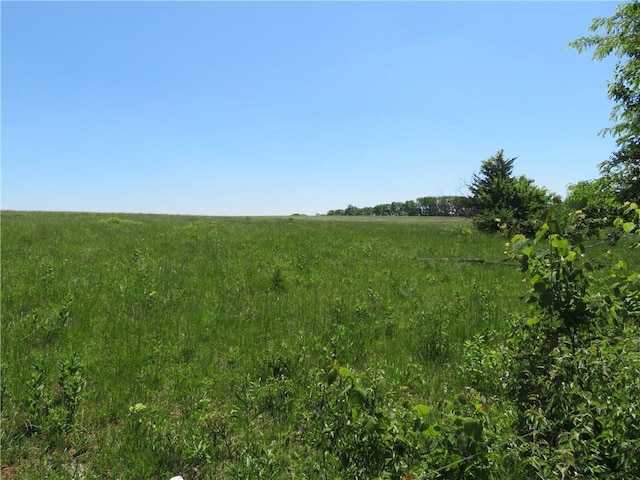 3724 Newman Rd, Perry, KS 66073