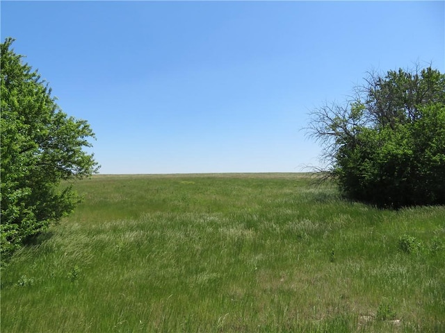 3724 Newman Rd, Perry, KS 66073