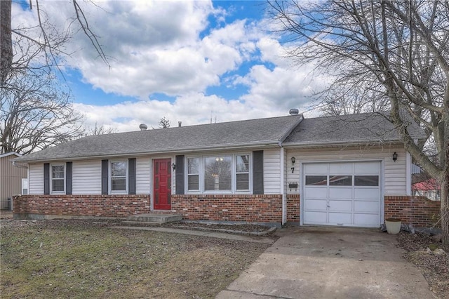 7 Ussery Dr, Lexington MO, 64067, 3 bedrooms, 1 bath house for sale