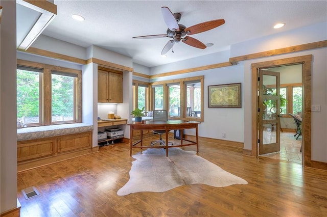 18402 W 64th St, Shawnee, KS 66218 - office area with healthy amount of natural light, ceiling fan, light wood-style flooring, and recessed lighting
