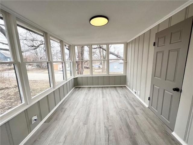 view of unfurnished sunroom