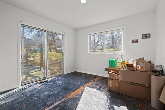 sitting room with baseboards