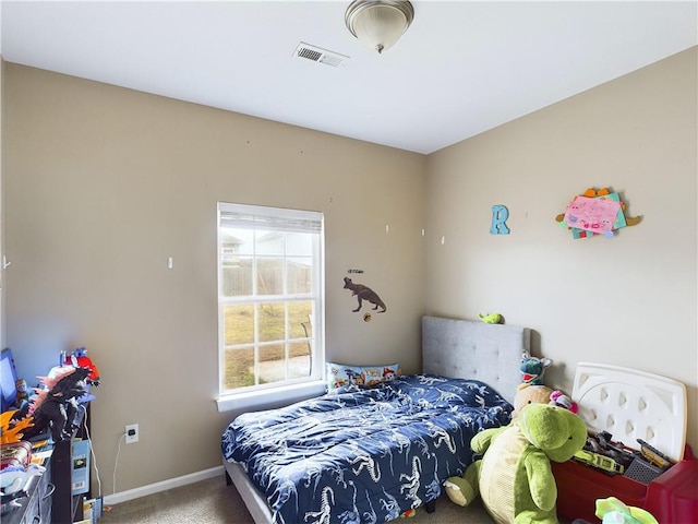 bedroom featuring carpet floors