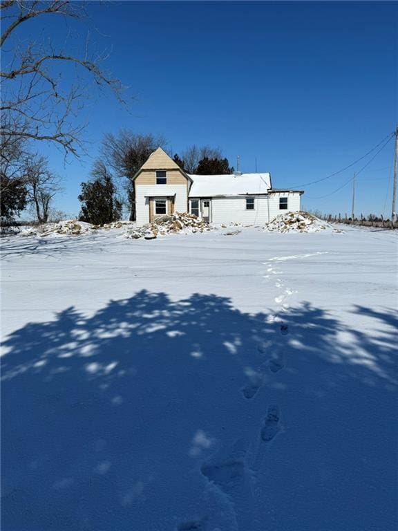 view of front of house