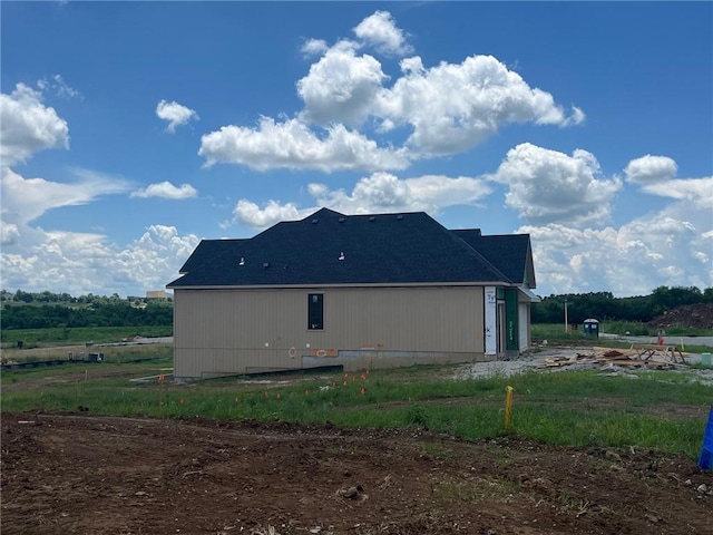 17021 Parkhill St, Overland Park, KS 66221 - view of side of home