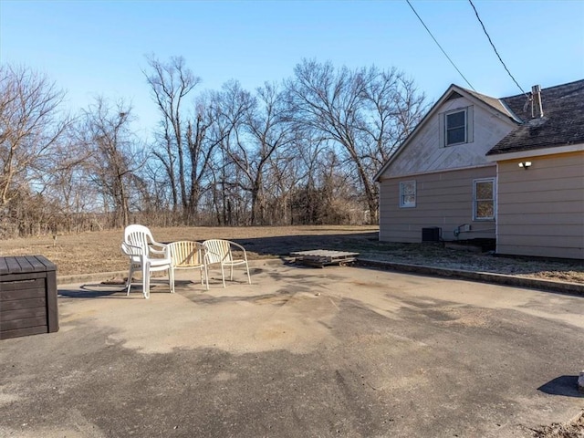 view of patio featuring cooling unit