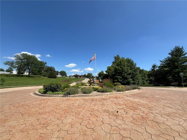 4909 S Creek Woods Dr, Saint Joseph, MO 64507 - surrounding community