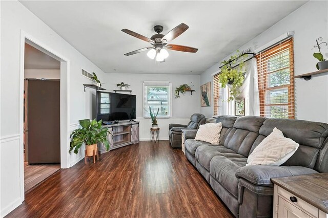 746 Salem Rd, Excelsior Springs, MO 64024 - living area with ceiling fan and wood finished floors