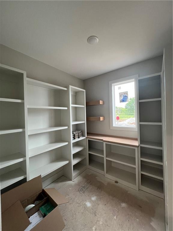 2209 W 176th Pl, Overland Park, KS 66085 - view of storage area