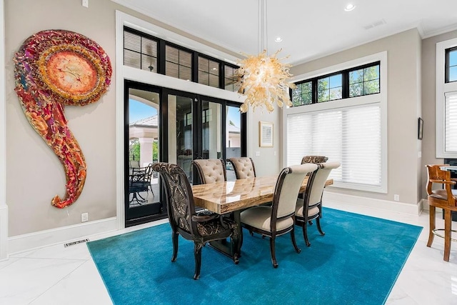 dining space featuring recessed lighting, a notable chandelier, visible vents, baseboards, and crown molding