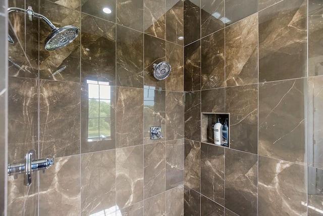 interior details with tiled shower