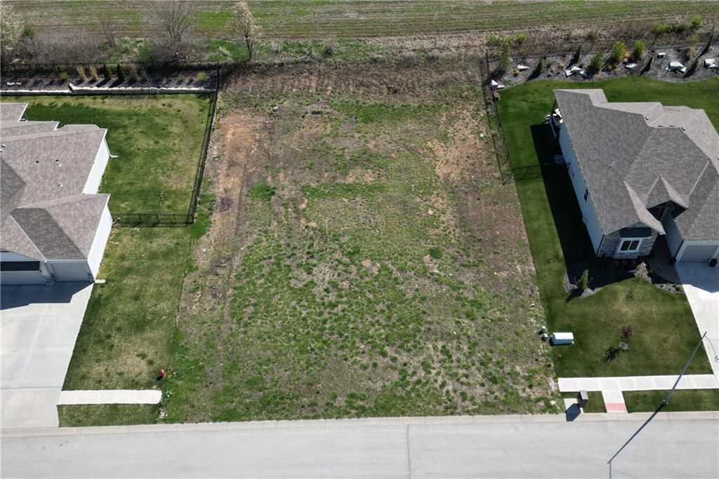 4716 SE Lyne St, Blue Springs, MO 64014