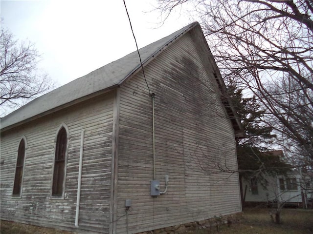 view of home's exterior