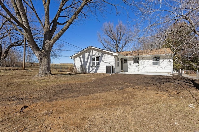 ranch-style home with a patio