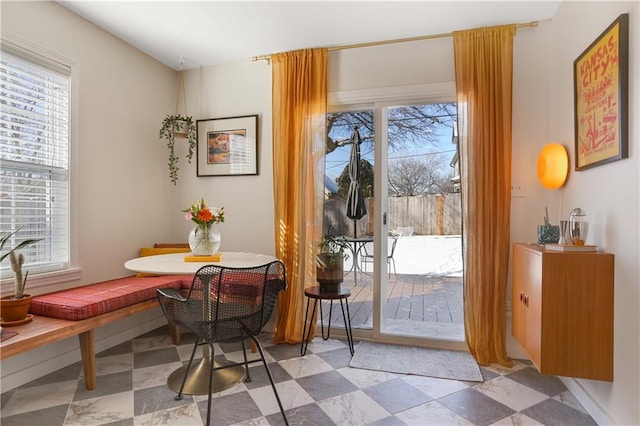 dining room featuring breakfast area