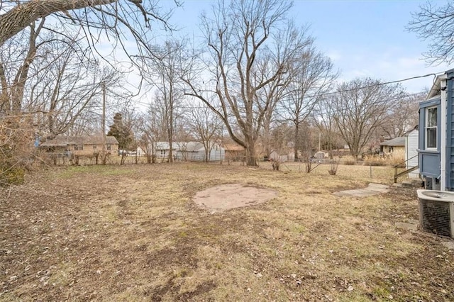 view of yard featuring cooling unit