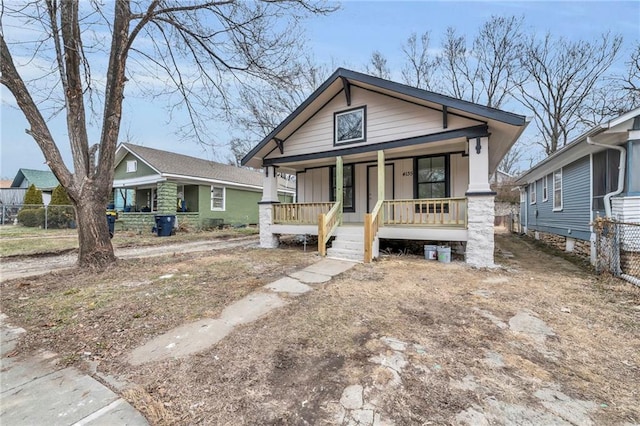 bungalow-style house with covered porch