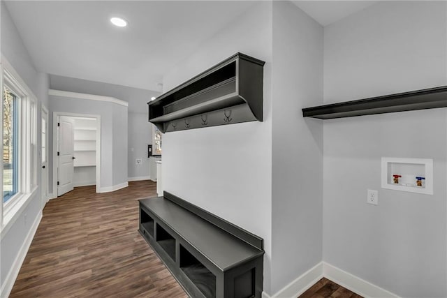 mudroom featuring dark wood-type flooring, recessed lighting, and baseboards