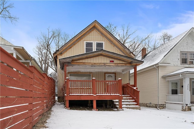 view of front of home featuring covered porch