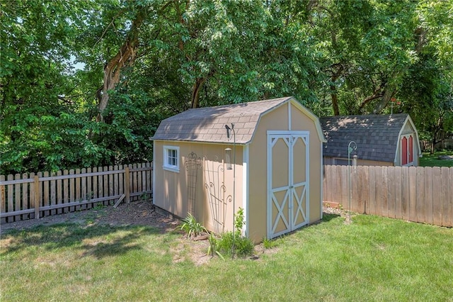3812 SW Windemere Dr, Lees Summit, MO 64082 - view of shed featuring a fenced backyard