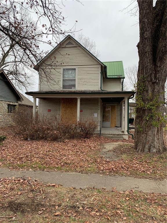 view of front of house featuring a porch