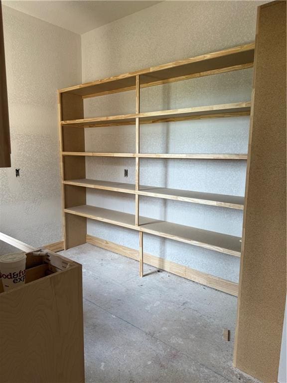 12505 W 184th St, Overland Park, KS 66013 - view of storage