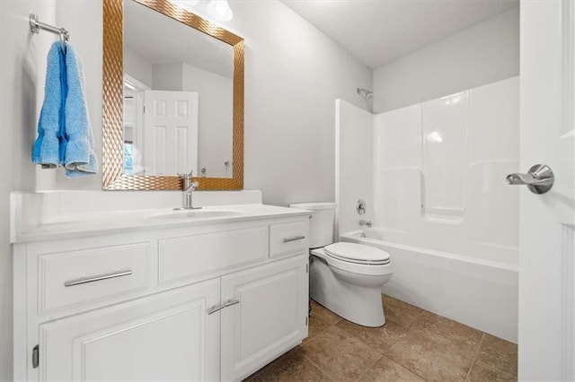 full bath with shower / bathtub combination, vanity, and toilet