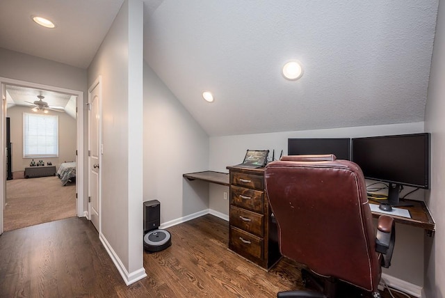 22330 Mclouth Rd, Mclouth, KS 66054 - home office with ceiling fan, vaulted ceiling, baseboards, and wood finished floors