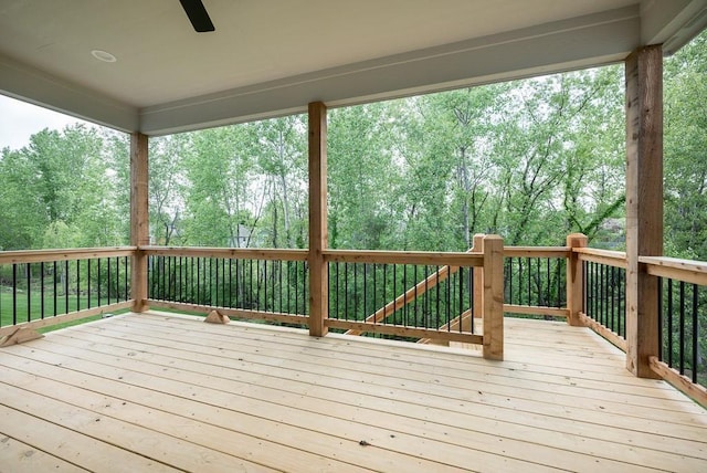 deck with ceiling fan