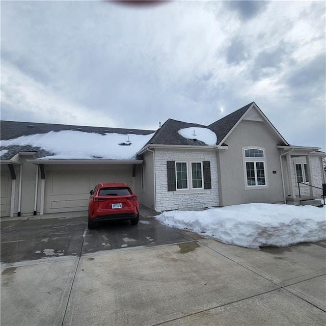 view of front of house with a garage