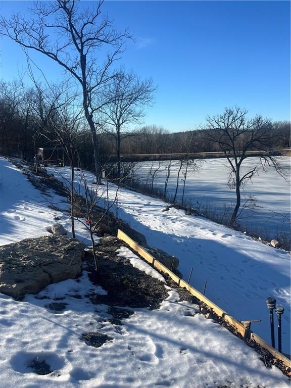 32156 Lakecrest Dr, Excelsior Springs, MO 64024