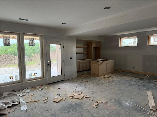 12511 W 183rd Ter, Overland Park, KS 66013 - view of unfurnished living room