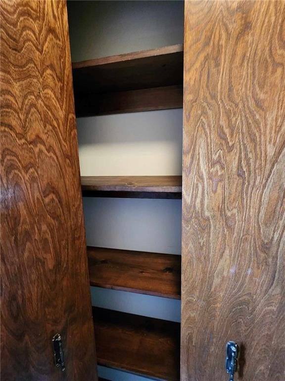 11425 45th Hwy N, Platte City, MO 64079 - view of closet