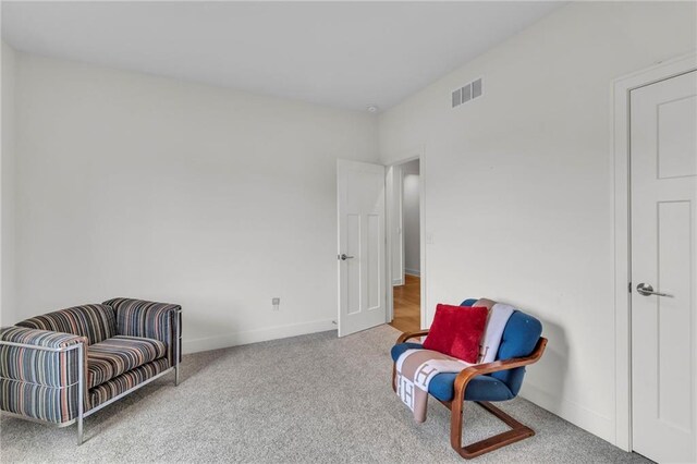 15171 W 173rd St, Olathe, KS 66062 - sitting room with carpet floors, visible vents, and baseboards
