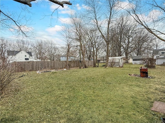 view of yard featuring fence