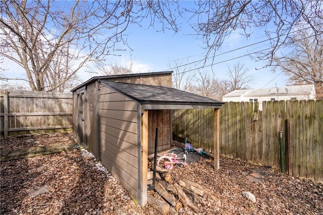 view of outdoor structure