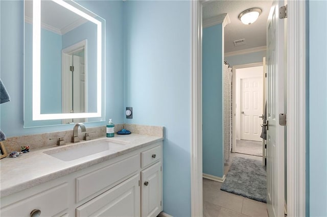 full bathroom featuring tile patterned flooring, visible vents, ornamental molding, a shower with curtain, and vanity