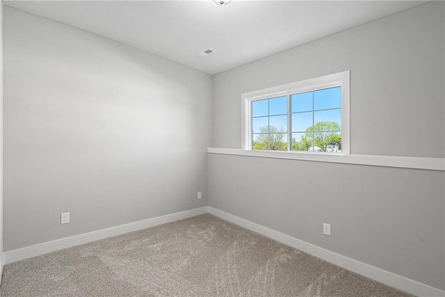 12414 Adam St, Excelsior Springs, MO 64024 - carpeted spare room with baseboards