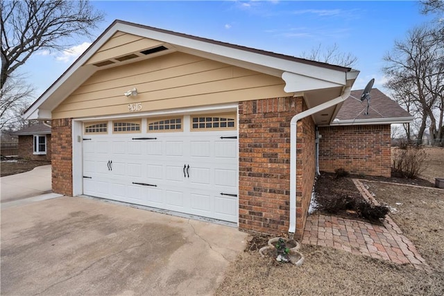 view of detached garage